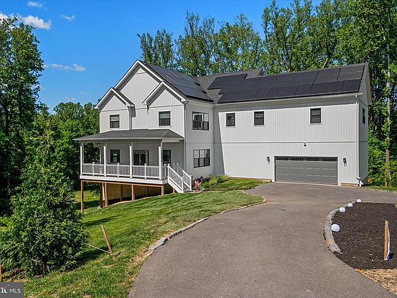 2nd image of 16608 Sylvan Dr