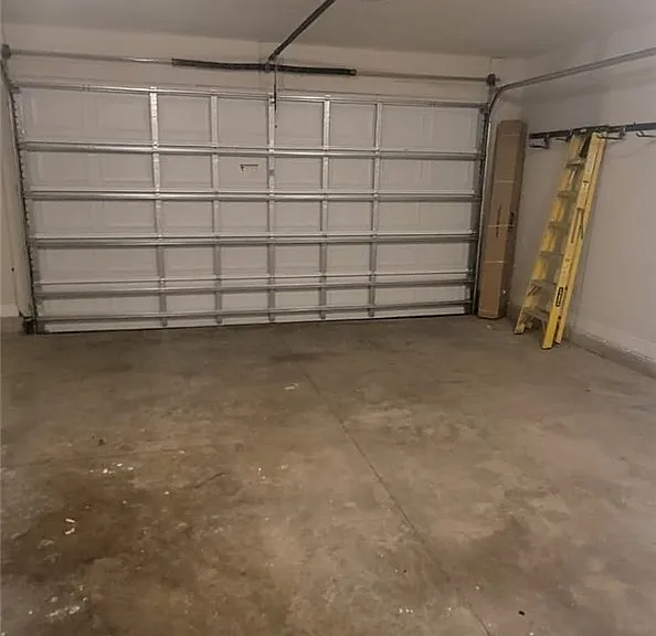 1728 Harrington Rd — Photo 14