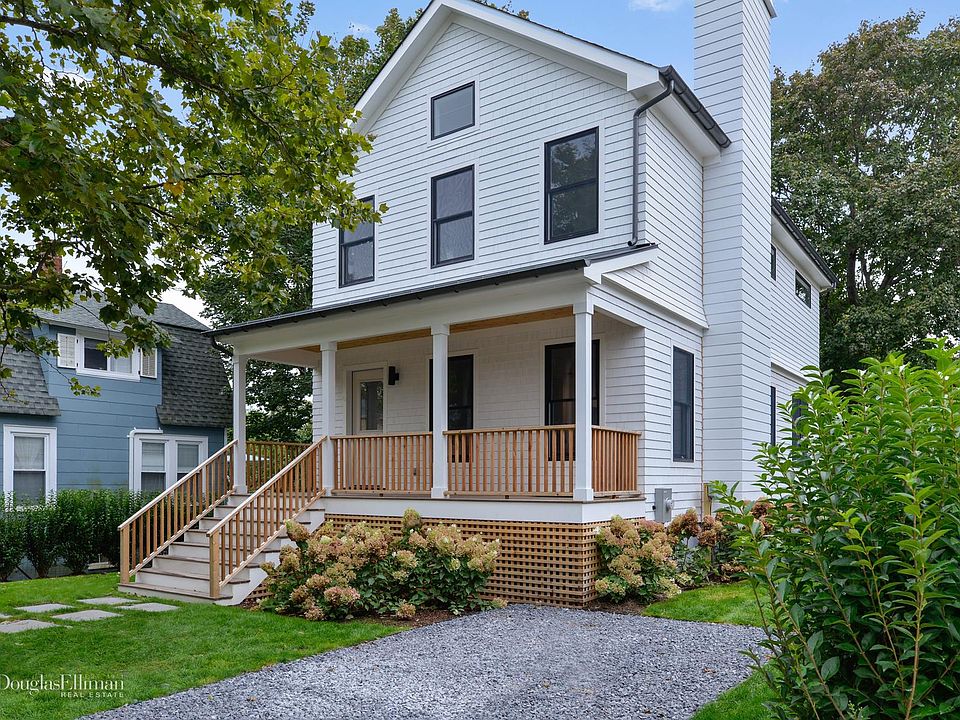 1st image of 431 2nd St