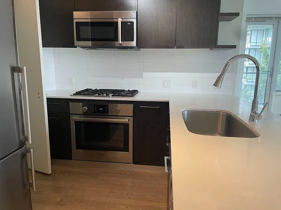 2 bed, 816 sqft, $2,500 — Photo 4
