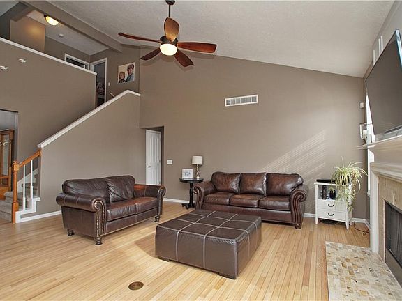4th image of 7724 Hunting Lake Dr #1