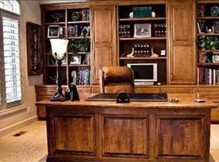 3202 S 169th Plz, Omaha, NE 68130