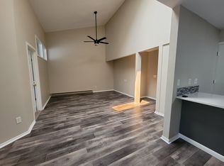 630 S Sherwood St APT 1, Fort Collins, CO 80521