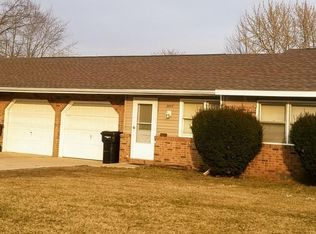 3957 Reinhardt Dr, Stevensville, MI 49127
