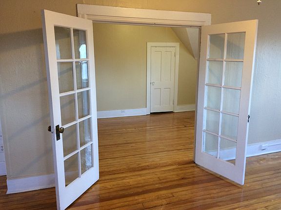 5th image of 1200 Pennsylvania St APT 14