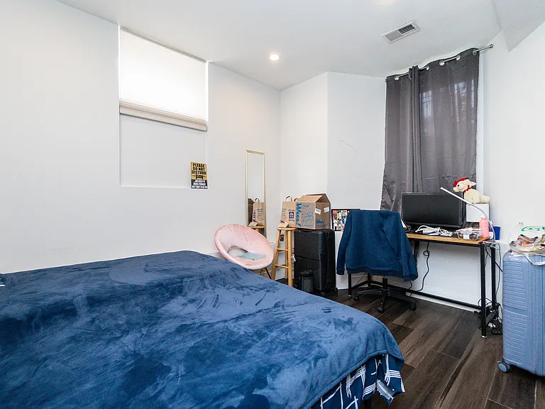78 Forest St #1 — Photo 9