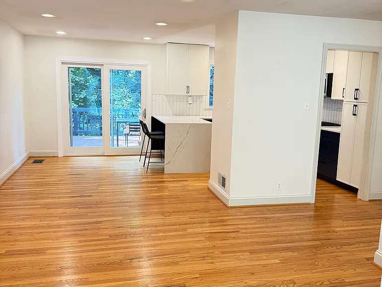 5628 Alta Vista Rd — Photo 3