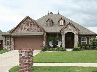 904 W Fargo St, Broken Arrow, OK 74012