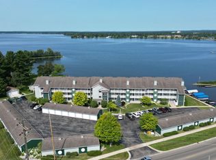 650 S Lake St #25, Cadillac, MI 49601