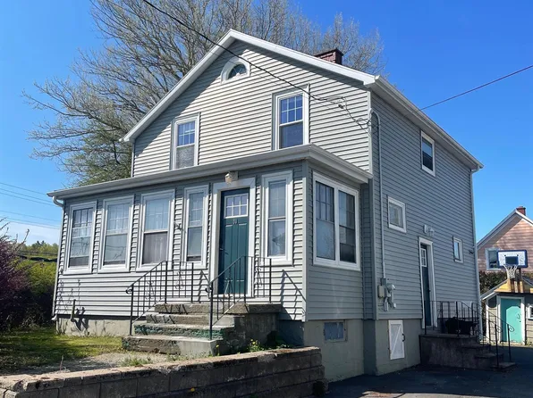 80 Alexandra St, Cape Breton, NS B1S 2E1