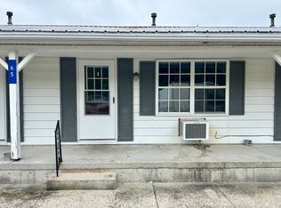 65 Sunset Dr #5D, Bluffton, IN 46714