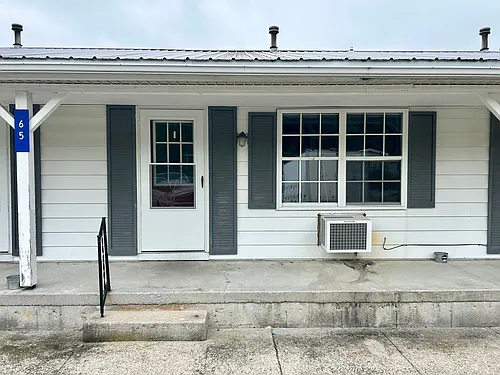 65 Sunset Dr Photo 1