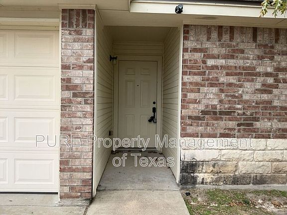 2nd image of 117 Soapstone Dr