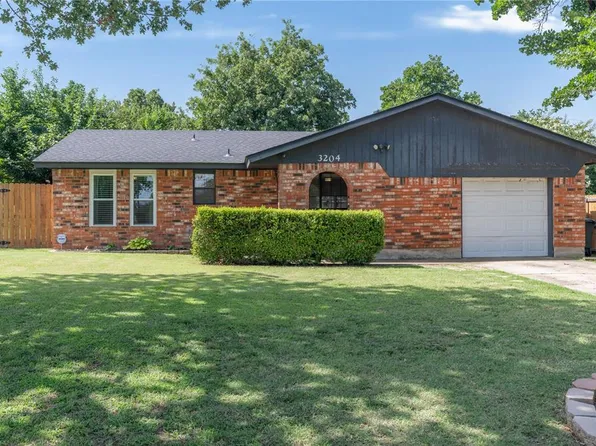 3204 Marla Ln, Edmond, OK 73034