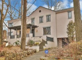 380 W 245th St, Bronx, NY 10471