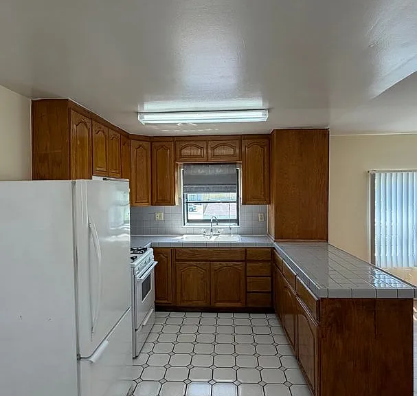 508Marg — Photo 3