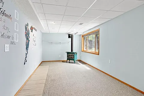 1065 Barney St — Photo 24