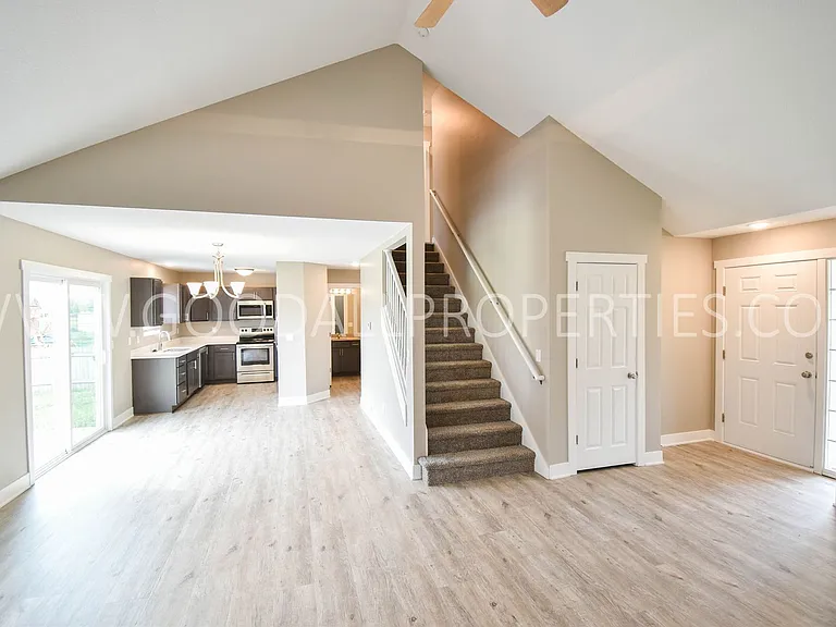 2913 SW Townpark Dr — Photo 5