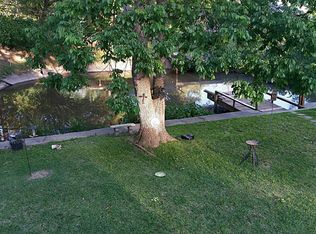 547 Governor Wood Dr, Pointblank, TX 77364