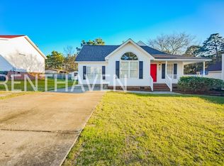 224 Louisa Ln, Lexington, SC 29073
