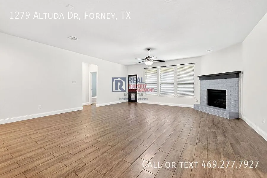 Spacious 5-bedroom — Photo 2