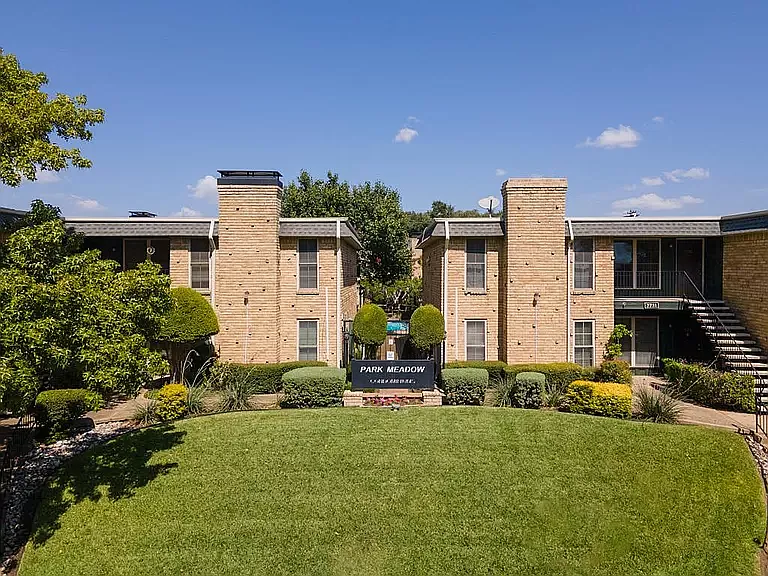 7727 Meadow Park Dr #111 — Photo 4