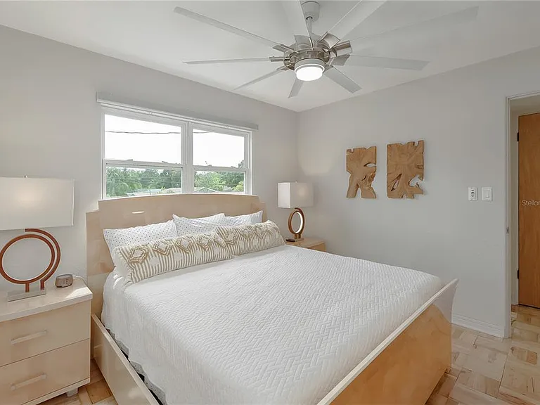 4111 Dr Martin Luther King Jr St N — Photo 24