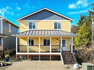 4 Drake Ln, Pacific Beach, WA 98571