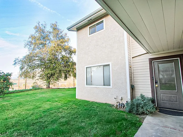 20351 Harvard Way — Photo 44