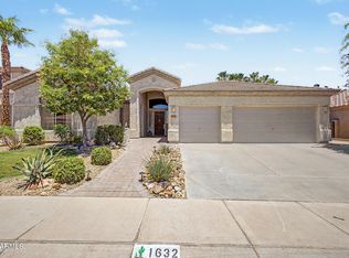 1632 W Frye Rd, Phoenix, AZ 85045