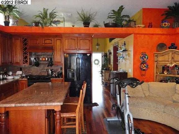 3rd image of 756 Hap Arnold St