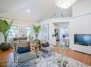 513 SW 10th St, Fort Lauderdale, FL 33315