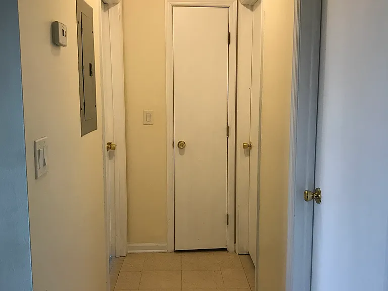 90 Garfield Ave #1 — Photo 7