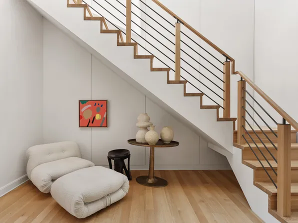 1289 Lexington Avenue 12A image 3 of 17