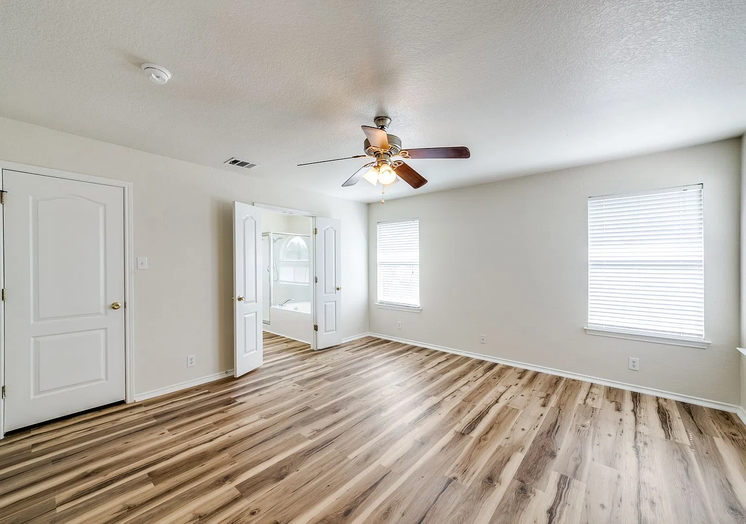 New Braunfels 4 bedroom — Photo 4