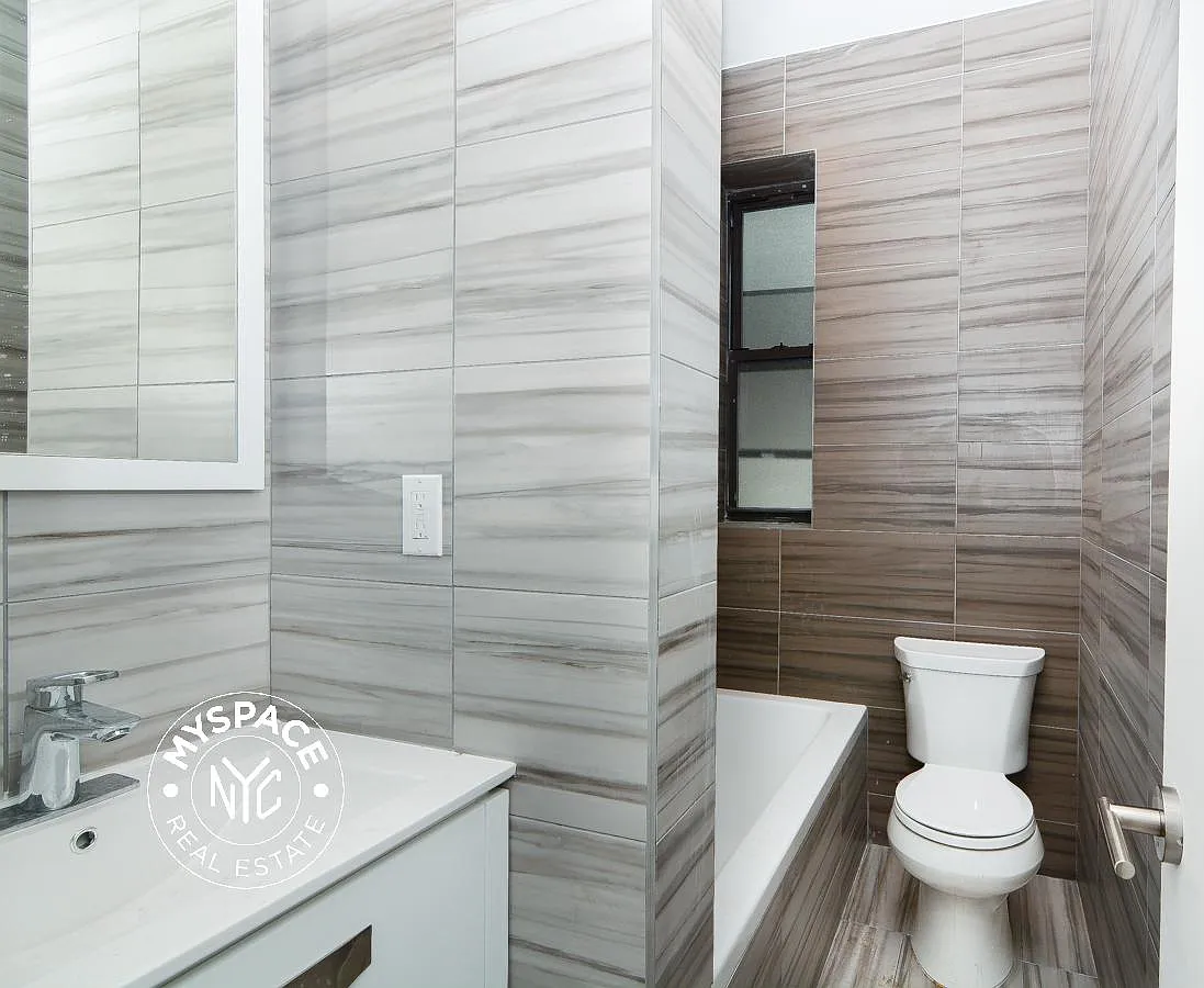 573 East 22nd Street — Photo 4