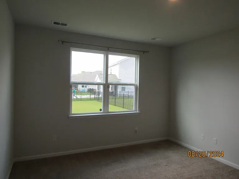2155 Ainsley Dr — Photo 18