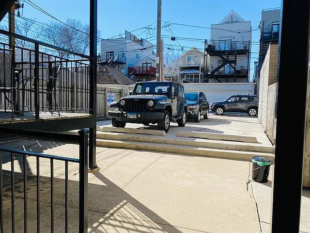 944 N Wood St #G — Photo 19