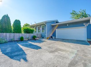 3450 Lindberg Ave, Coos Bay, OR