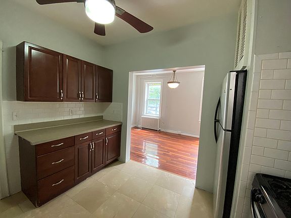 3rd image of 6303 Broadway APT 1