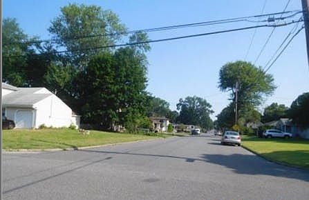 2nd image of 2 Mallard Ave