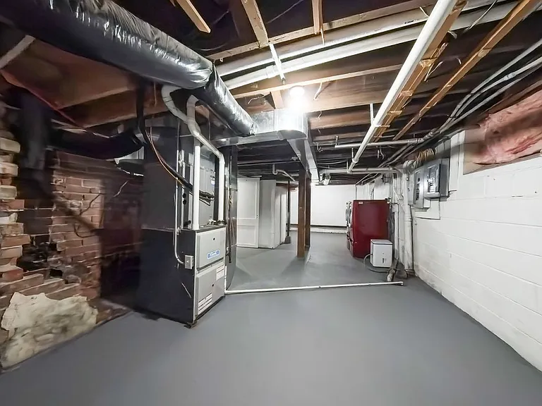 715 Kirkwood Ave — Photo 20