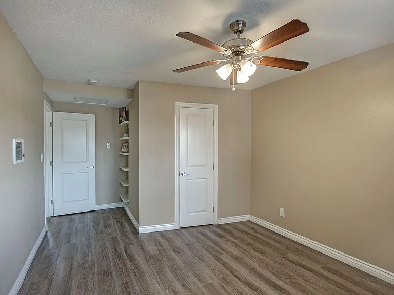 Walnut Grand — Photo 25