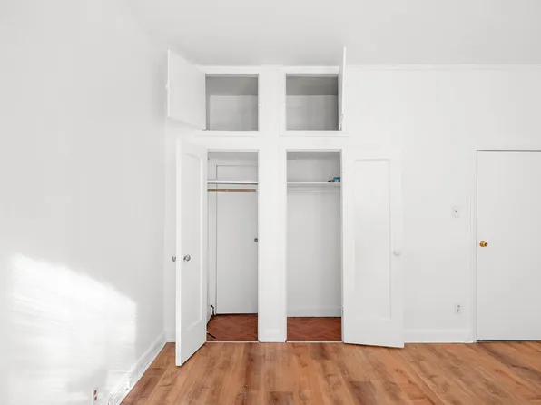 773 Eastern Parkway image 7 of 11