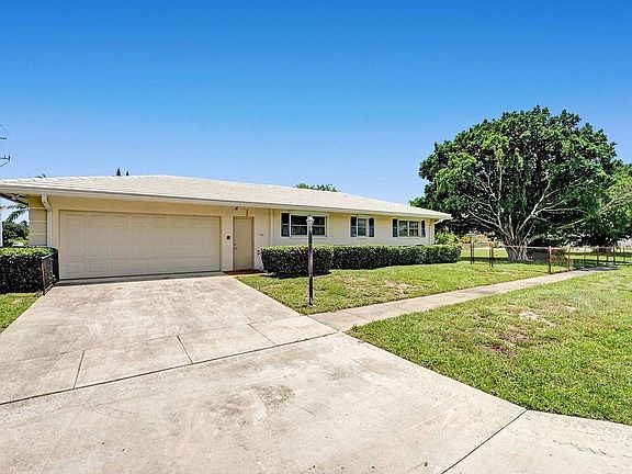 Side of house & garage door!