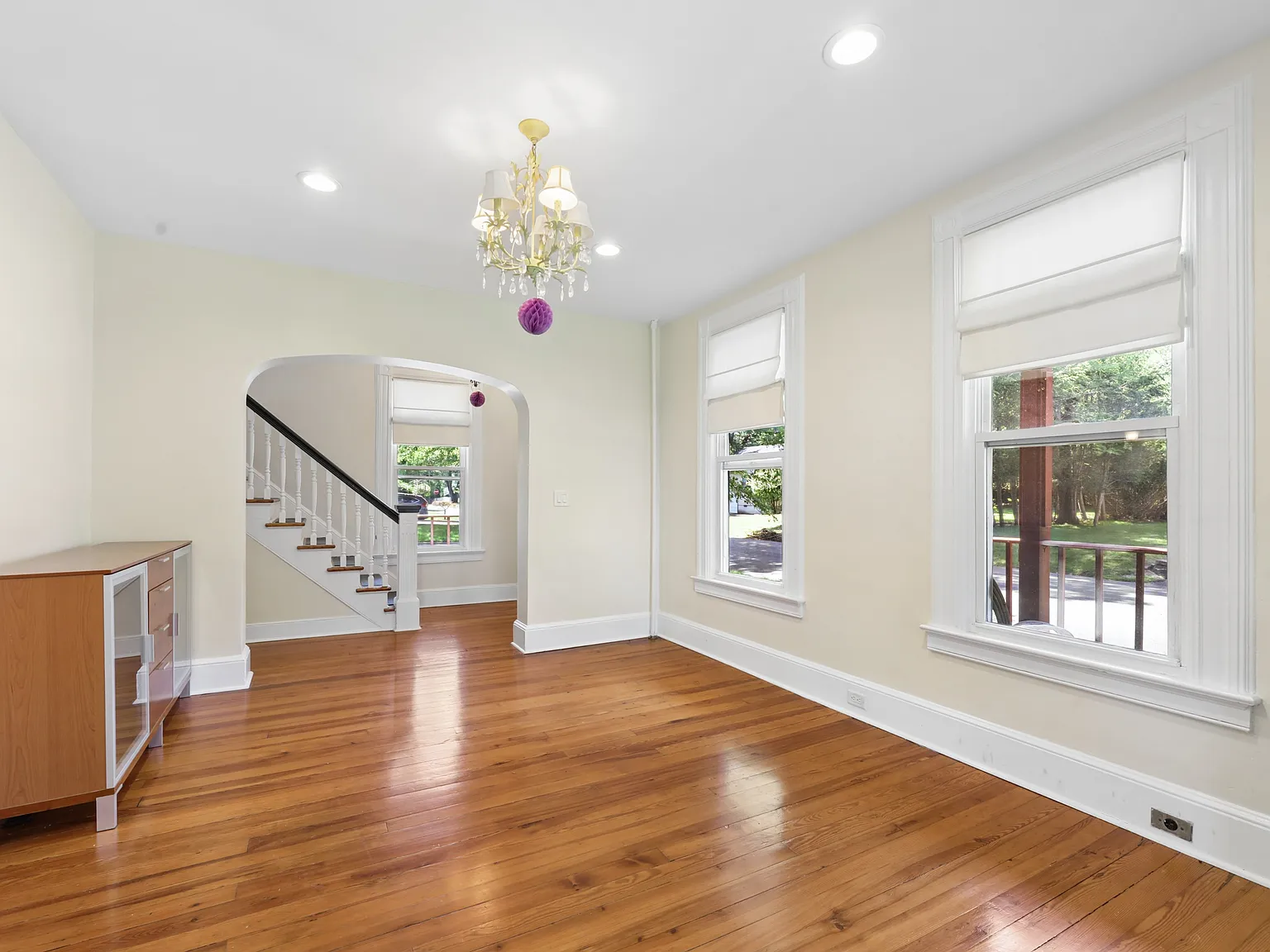 5 bed, 2140 sqft, $6,200 — Photo 4