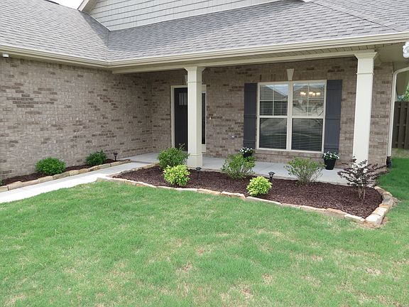 2nd image of 7200 Lathan Dr SE