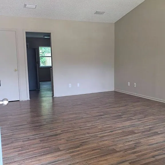 102 Clarks Bluff Rd — Photo 6