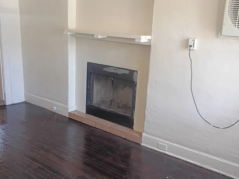 205 Princeton Dr SE — Photo 10