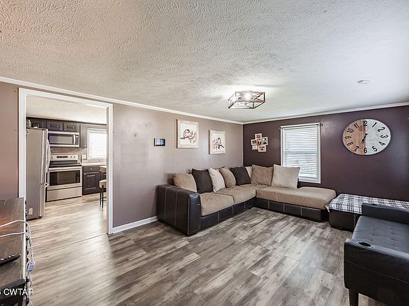 3rd image of 730 Old Montezuma Rd